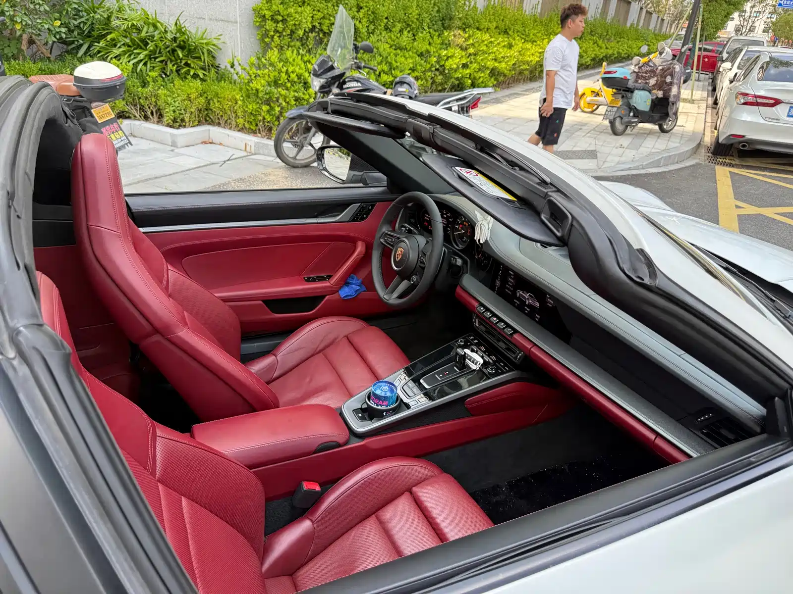 Фото 9 - Porsche 911