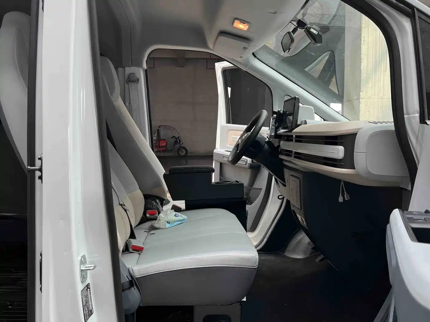 Maxus Dana V1L 2026