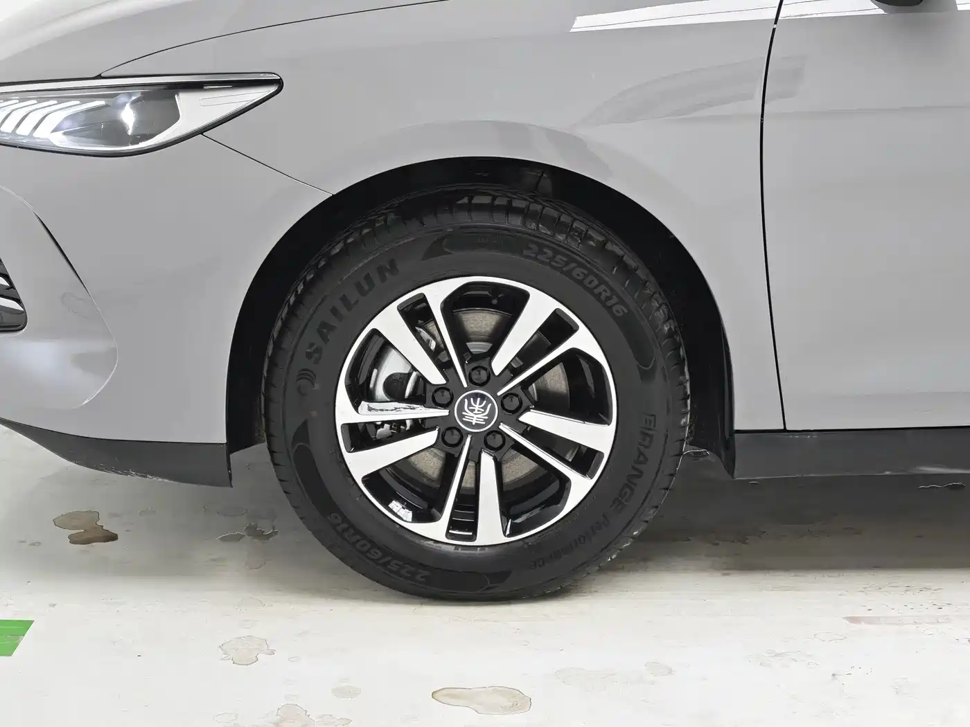 BYD Qin PLUS 2026 2026 Model DM-i 210KM Progressive Edition