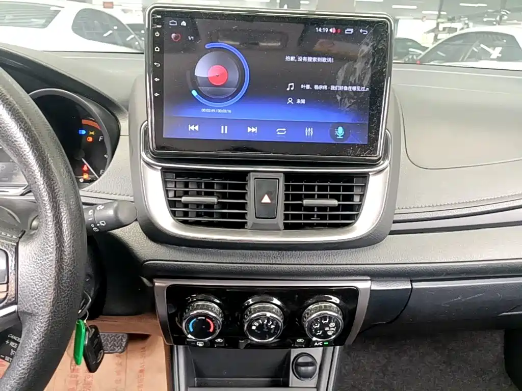 Toyota Yaris, миниатюра 13