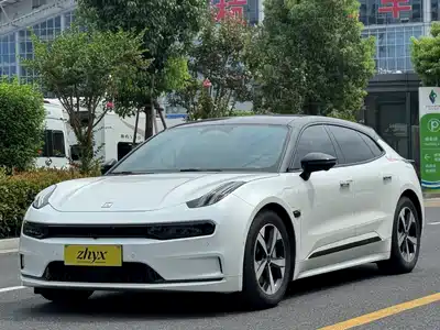 Zeekr 001