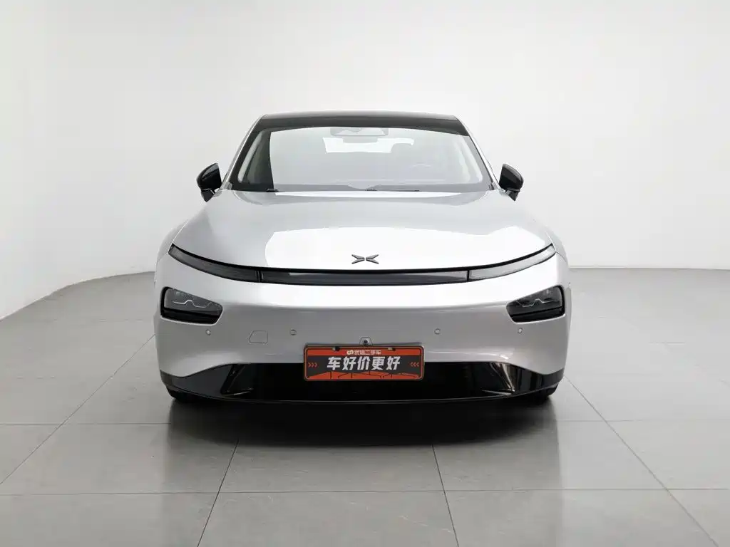 Фото 3 - XPeng P7