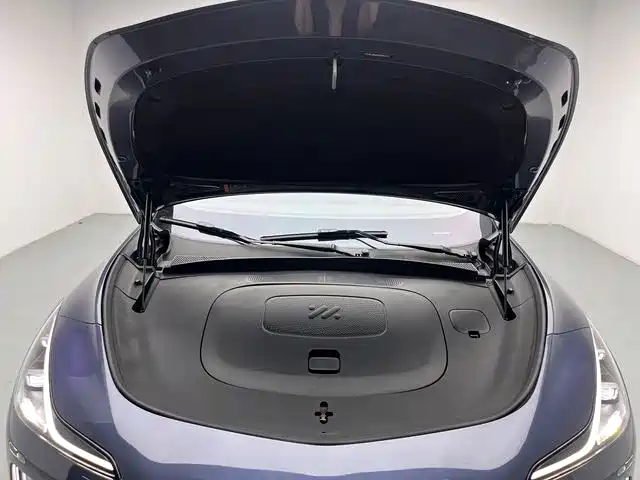 IM Motors IM LS7 2023 2023 Model 90kWh Elite RWD Edition