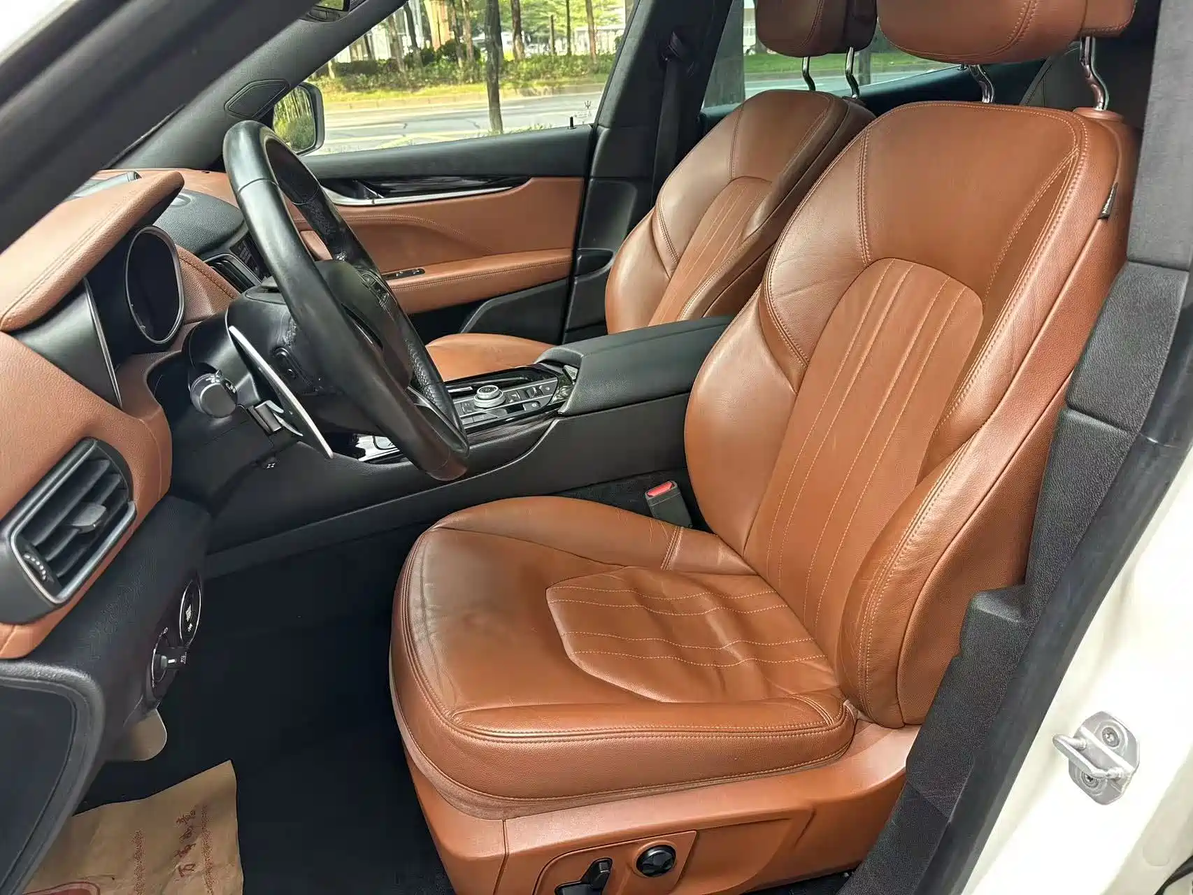 صورة 5 - Maserati Levante