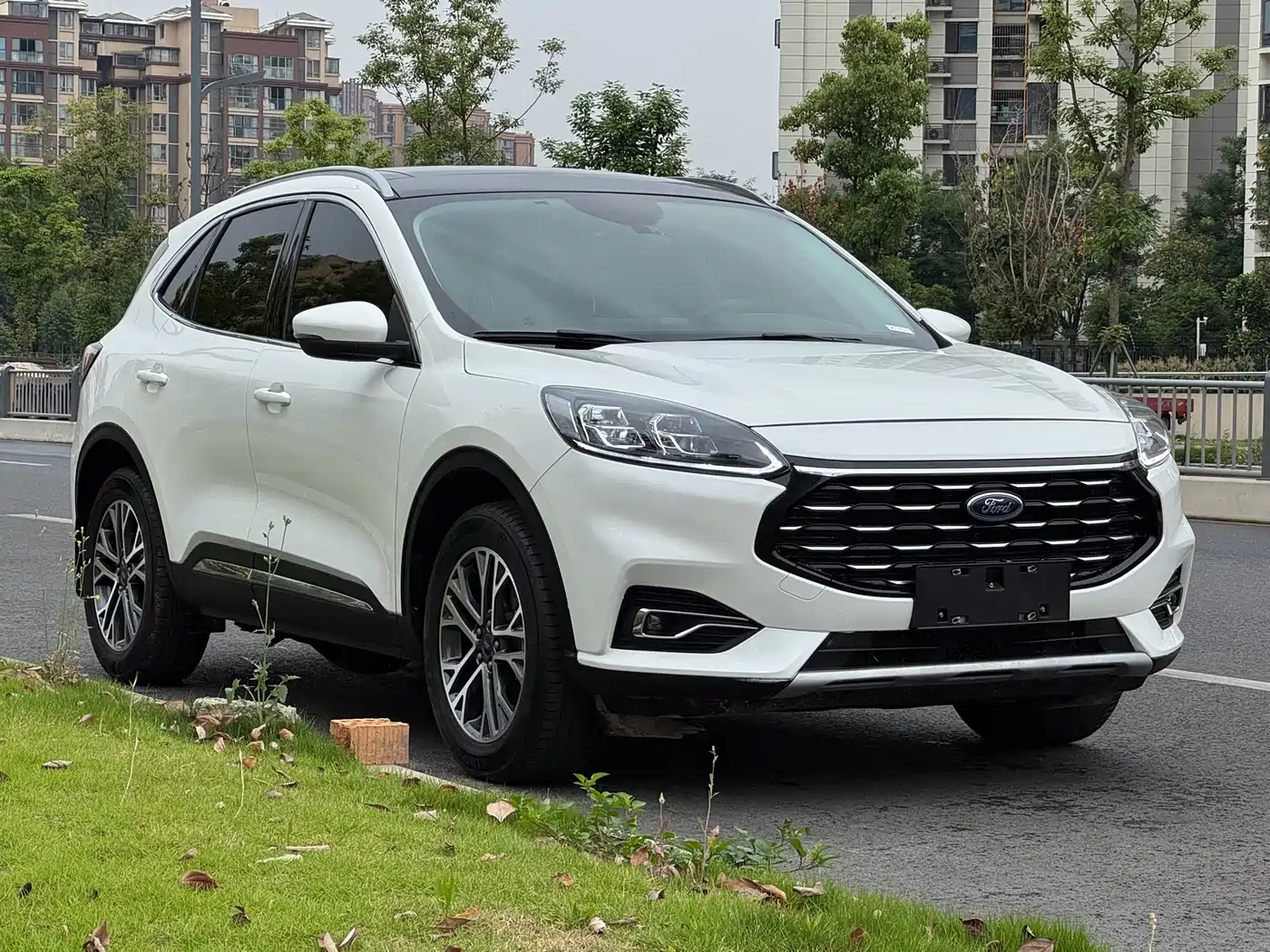 Ford Escape 2022 2020 EcoBoost 245 2WD Premium Edition