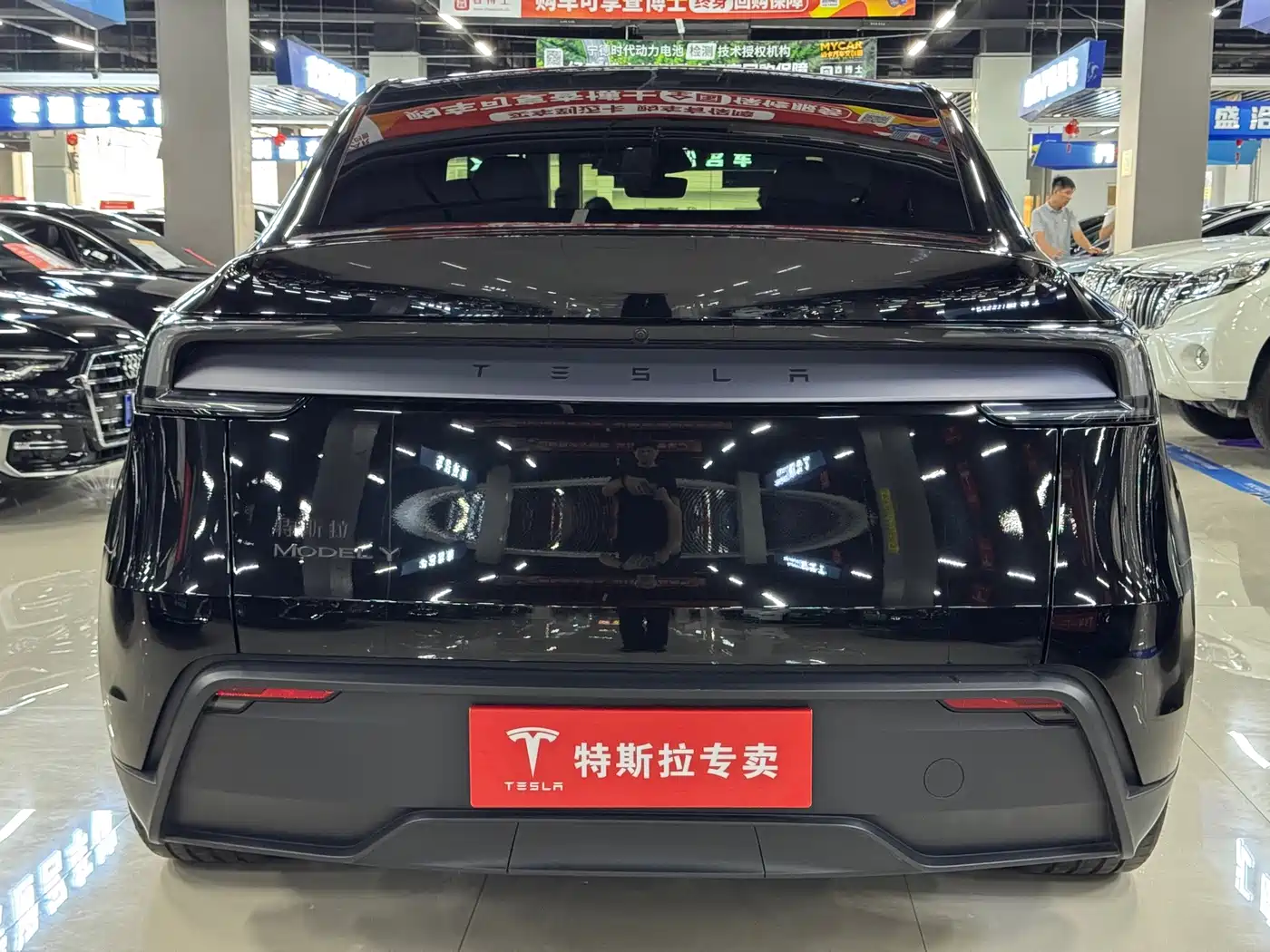 Tesla Model Y 2026 2026 Rear-Wheel Drive