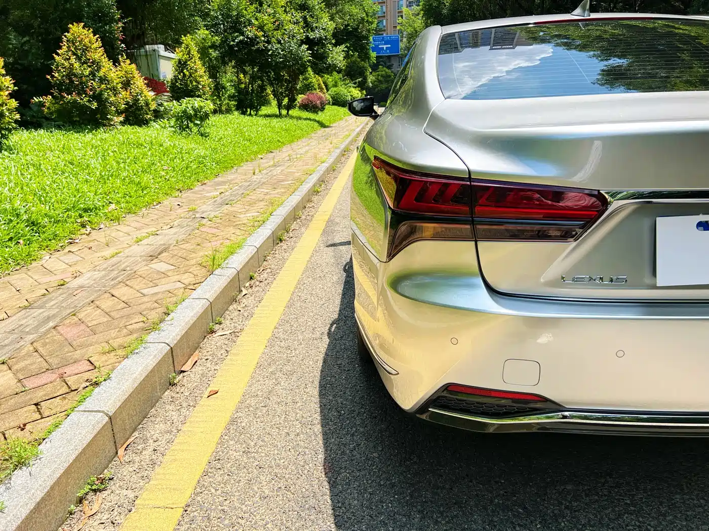 Lexus LS 2022 2021 500h Luxury Edition