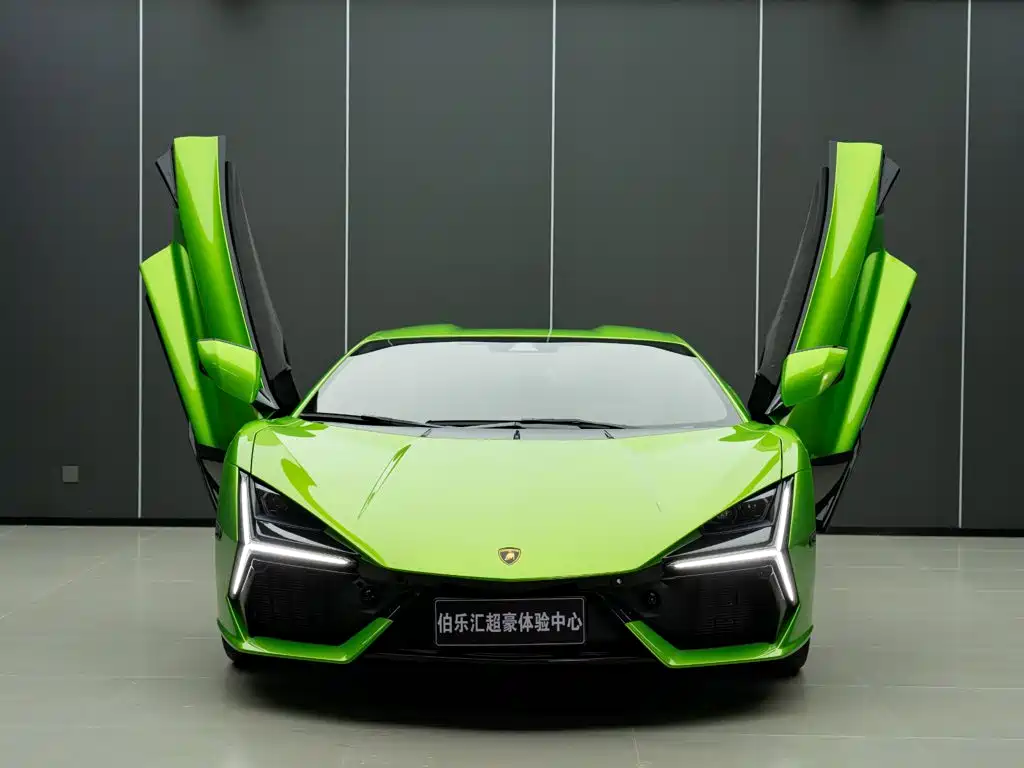 Lamborghini Revuelto 2025 2023 6.5L PHEV Standard