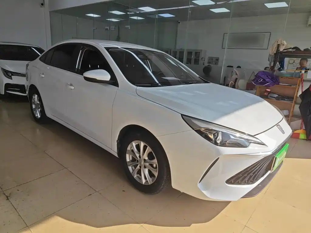 Photo 4 - Roewe i5