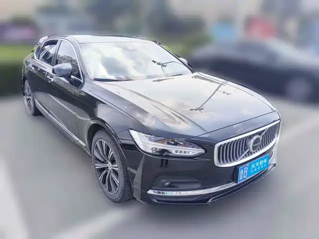 Volvo S90 2021 Model B5 Momentum Luxury Edition — фото 3
