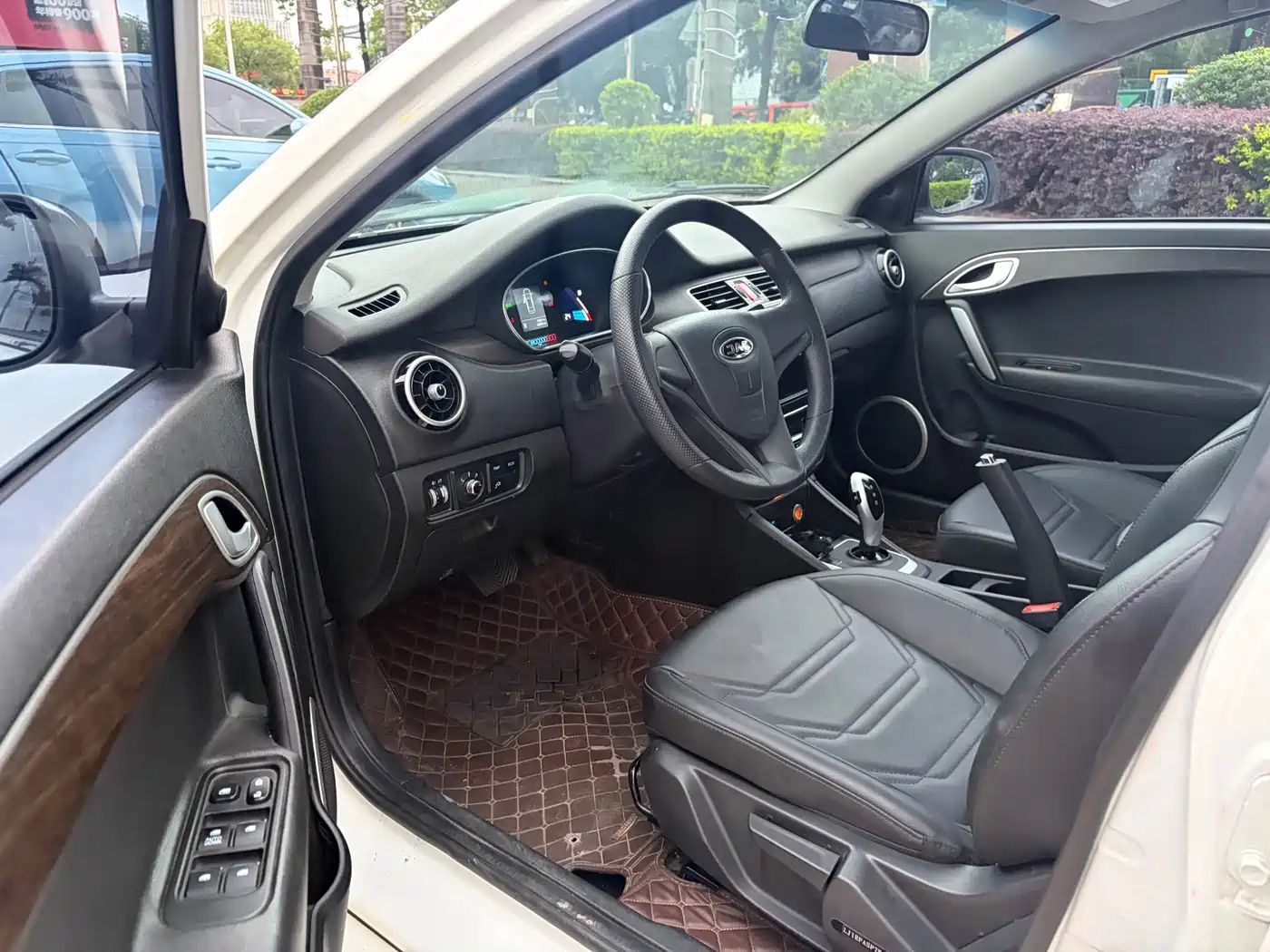 JAC Motors JAC iEVA50 2019 2019 Luxury Smart Edition
