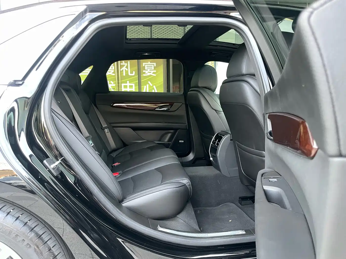CADILLAC CT6