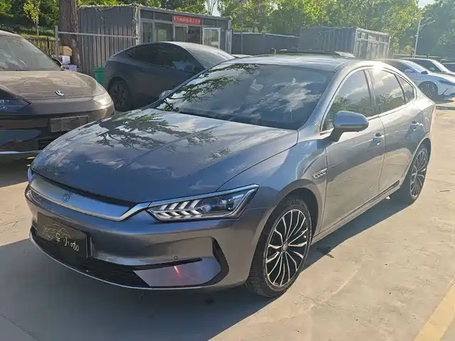 BYD Qin PLUS EV 600KM, Флагман