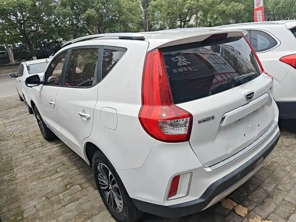 Geely Emgrand X6 2017 2016 1.8L Manual Luxury