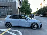 Фото 4 - Volkswagen Golf