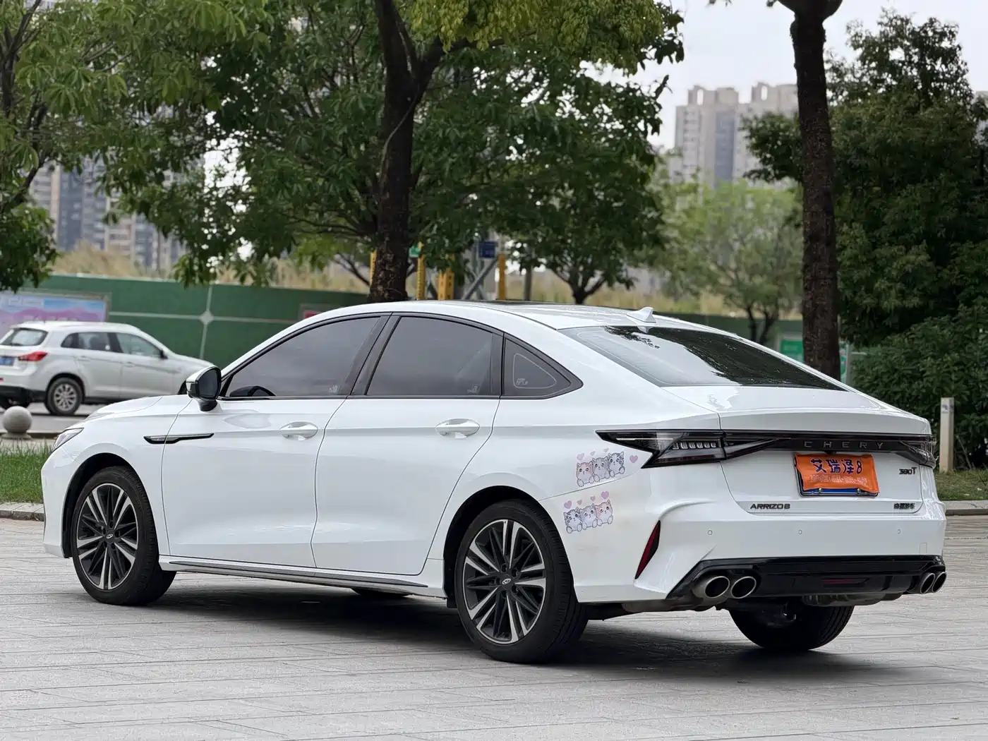 CHERY ARRIZO 8