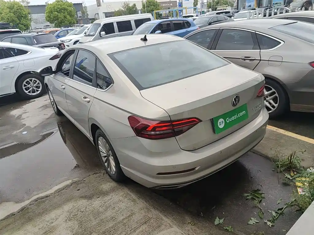 Volkswagen Lavida 2022 280TSI DSG Comfort Edition фото 5