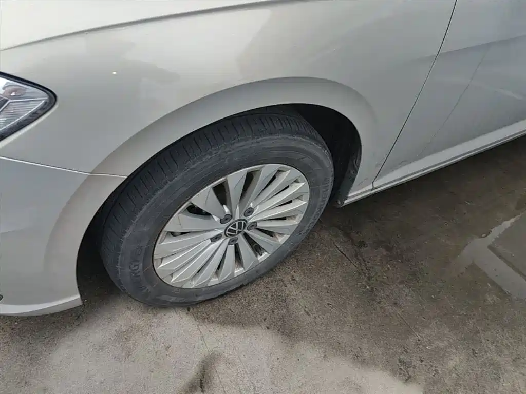 Volkswagen Lavida 2022 280TSI DSG Comfort Edition фото 23