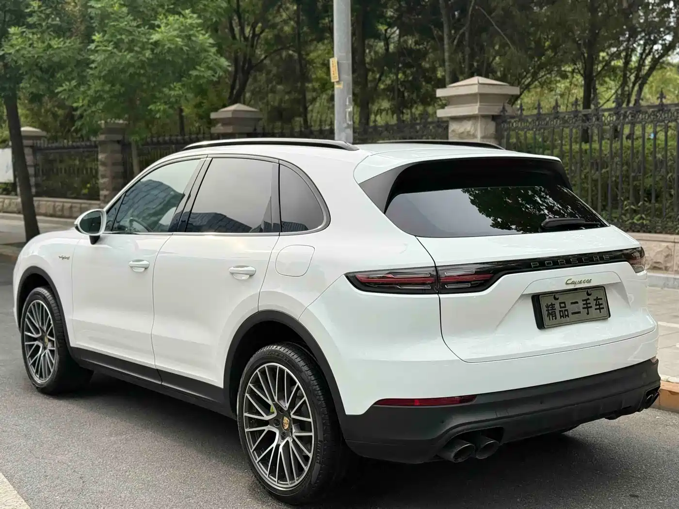 Porsche Cayenne New Energy 2020 Cayenne E-Hybrid 2.0T фото 6