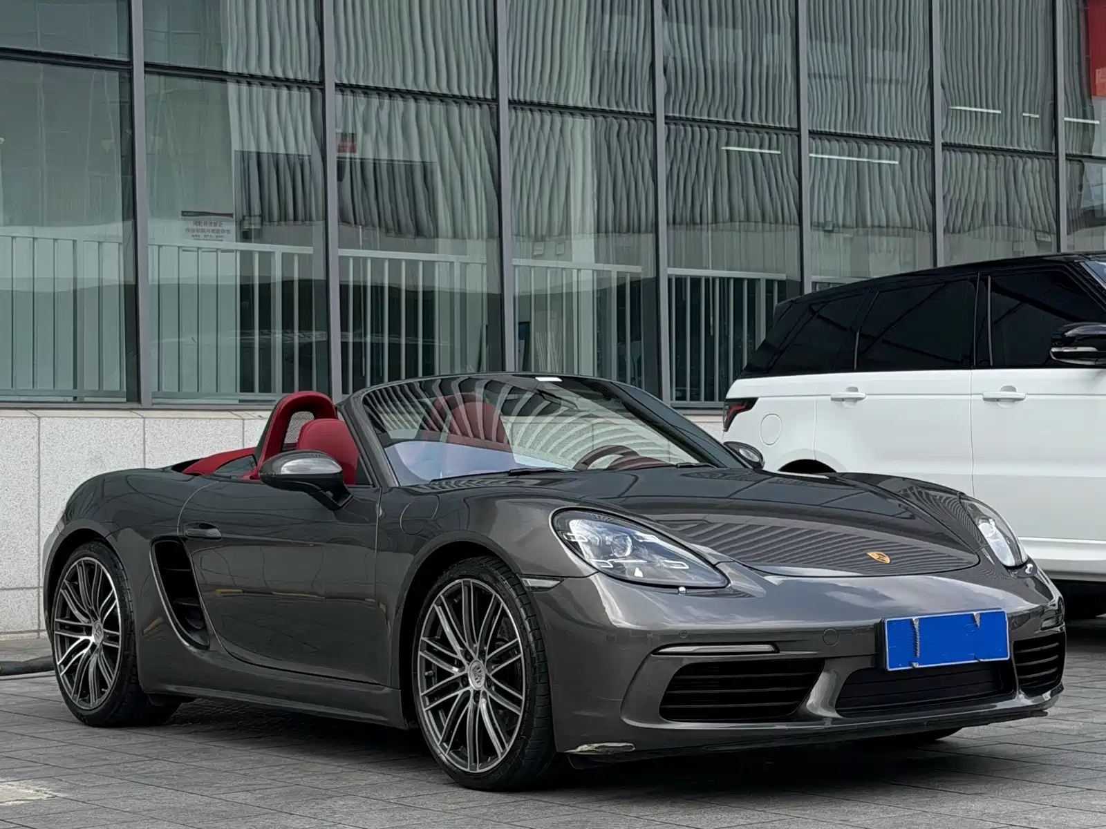 Фото 3 - Porsche 718