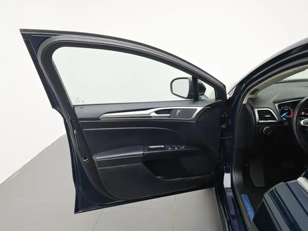 Ford Mondeo, миниатюра 8