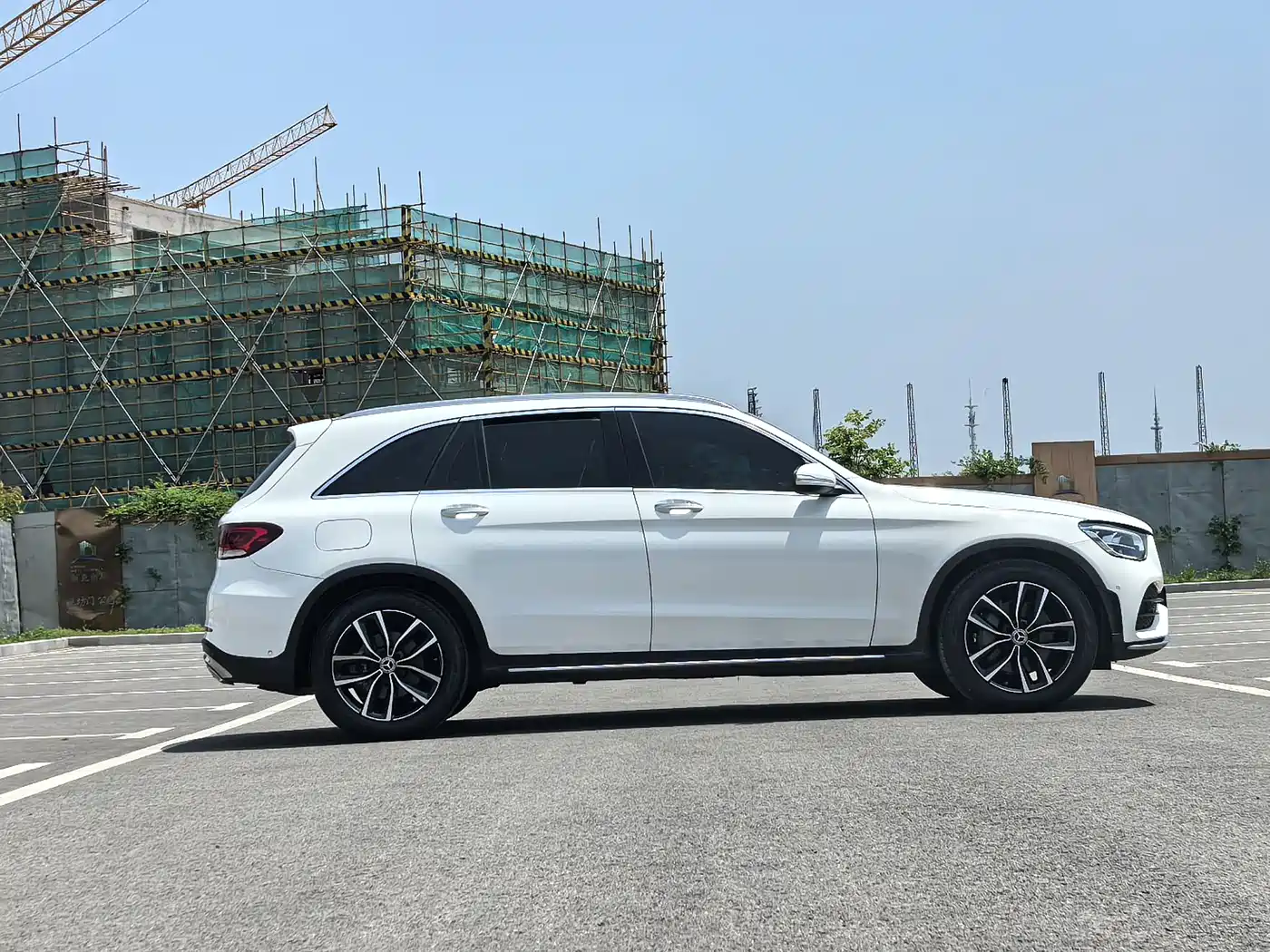Mercedes-Benz GLC 2020 GLC 300 L 4MATIC Dynamic фото 4