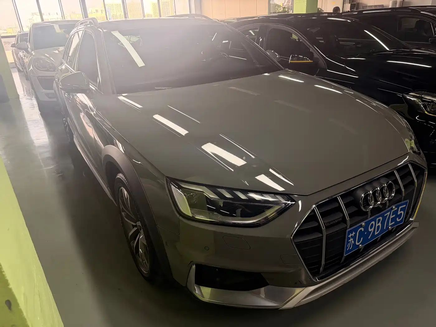 Audi A4 (Import) 2021 2021 allroad quattro Explorer