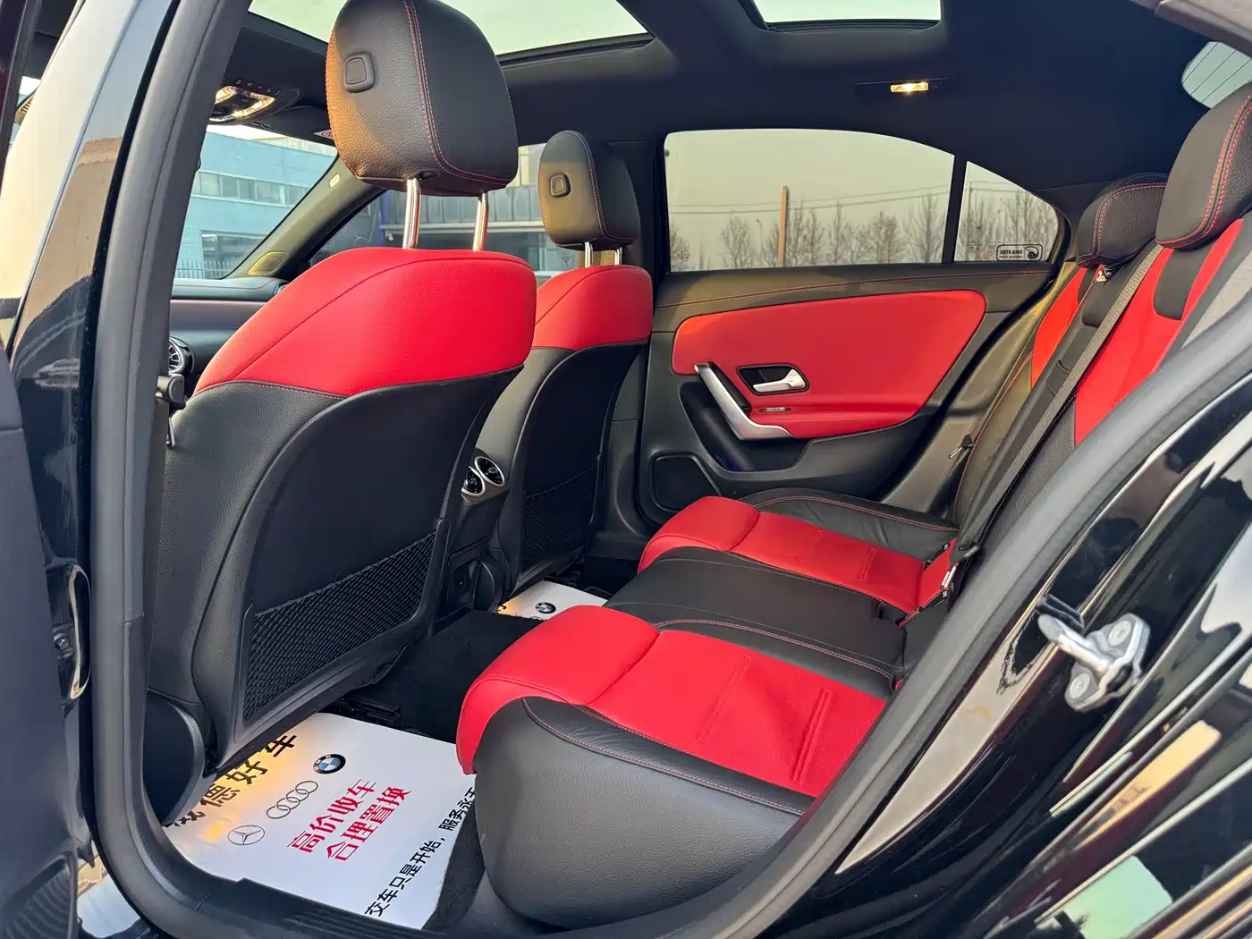 Mercedes-Benz A-Class AMG 2020 AMG A 35 L 4MATIC фото 10