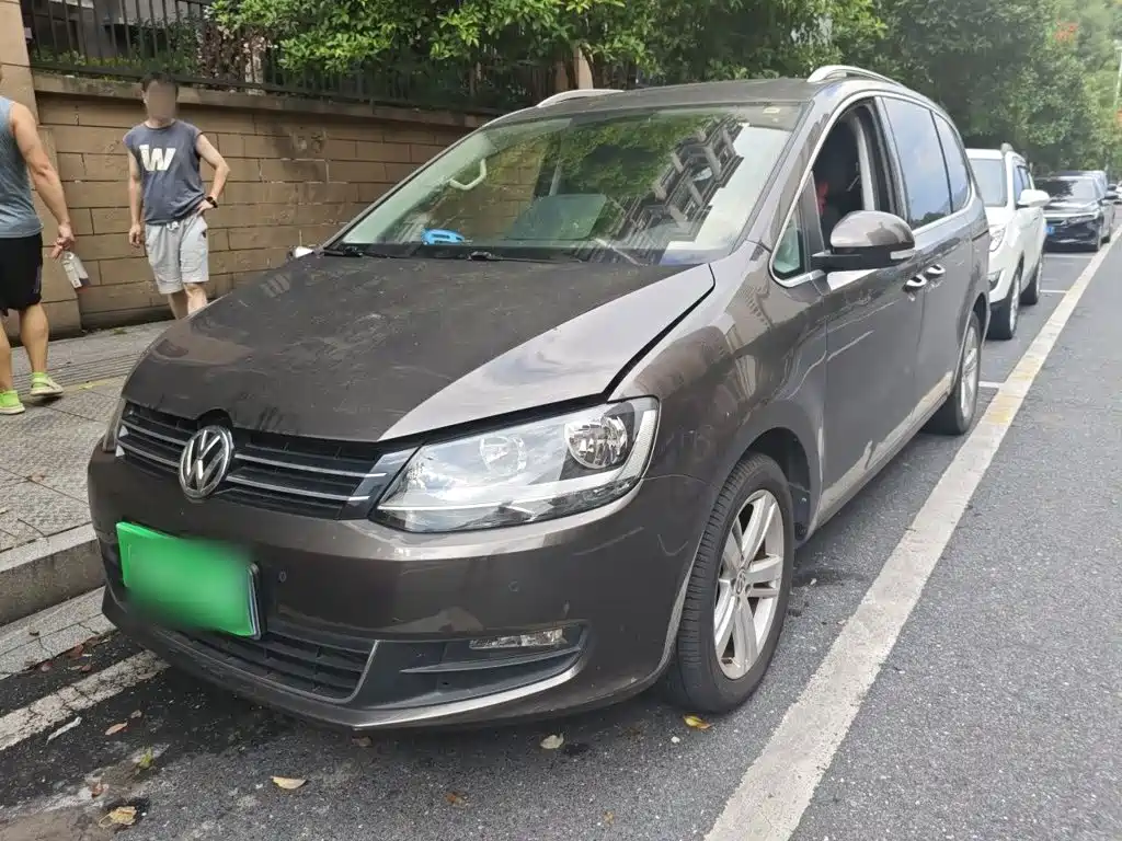 Фото 2 - Volkswagen Sharan