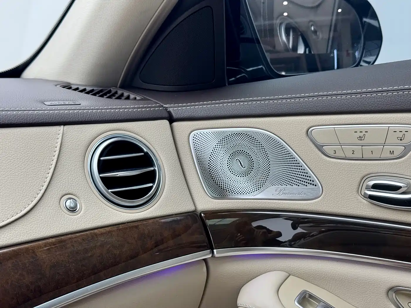 Mercedes-Benz Maybach S-Class 2015 S 500 4MATIC фото 16
