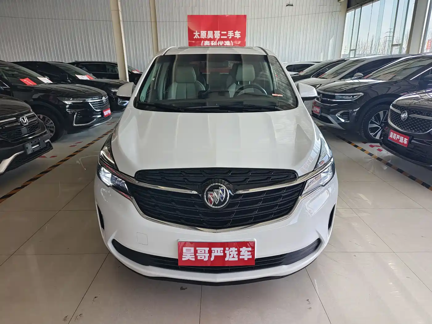 Buick GL8 2020 Model Land Business Class 652T Luxury фото 9