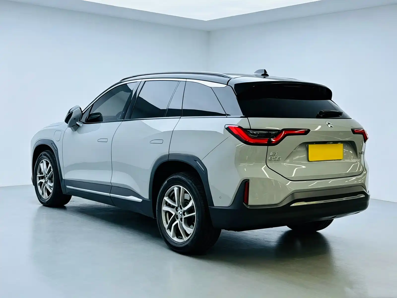 Фото 4 - NIO ES6