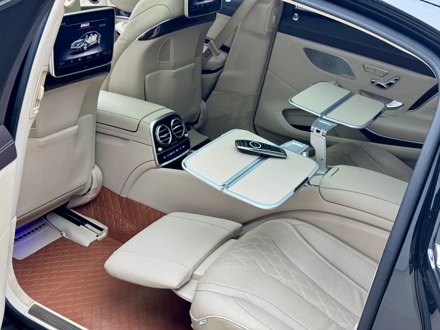 Mercedes-Benz Maybach S-Class 2015 S 500 4MATIC фото 7