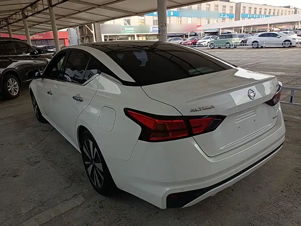 Nissan TEANA, миниатюра 5