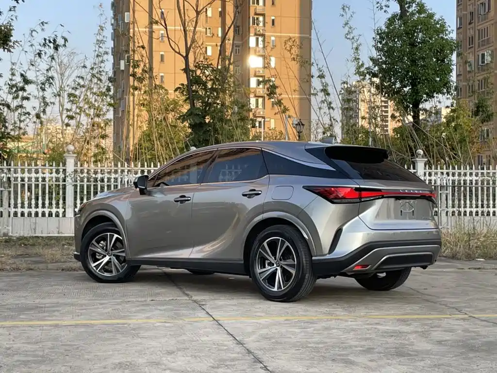 Lexus RX 2026 2026 350h 2WD Joy Edition