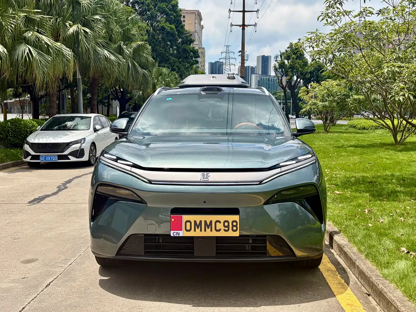 2025 BYD Tang L