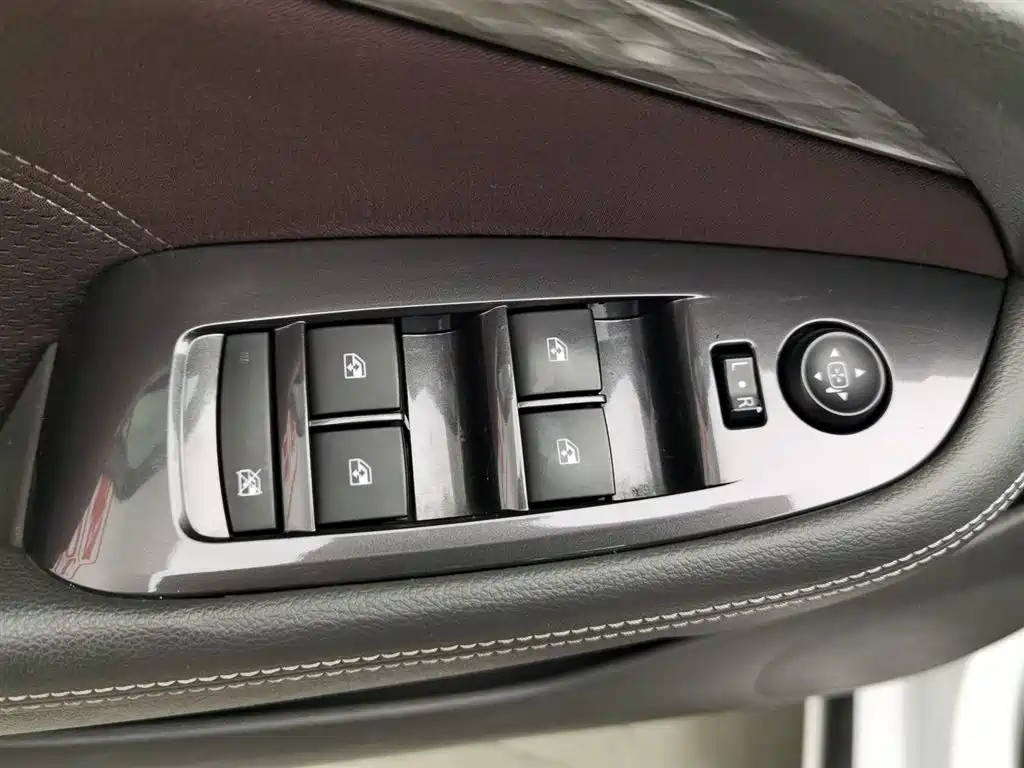 CHEVROLET MAI RUIBAO