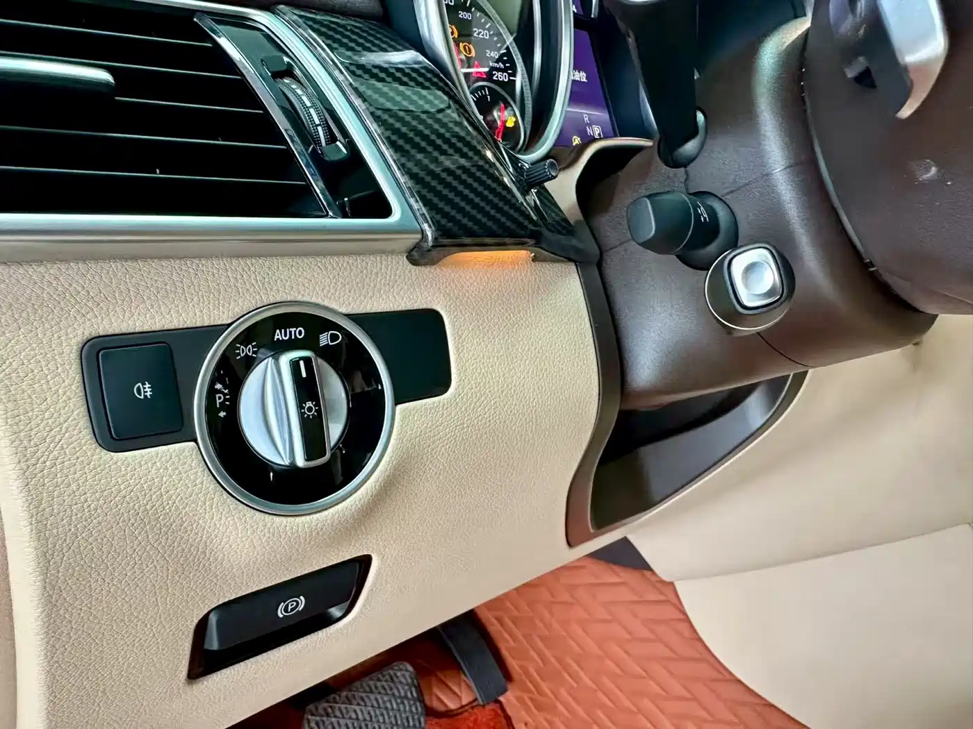 Mercedes-Benz GLS 2016 GLS 400 4MATIC Dynamic фото 9