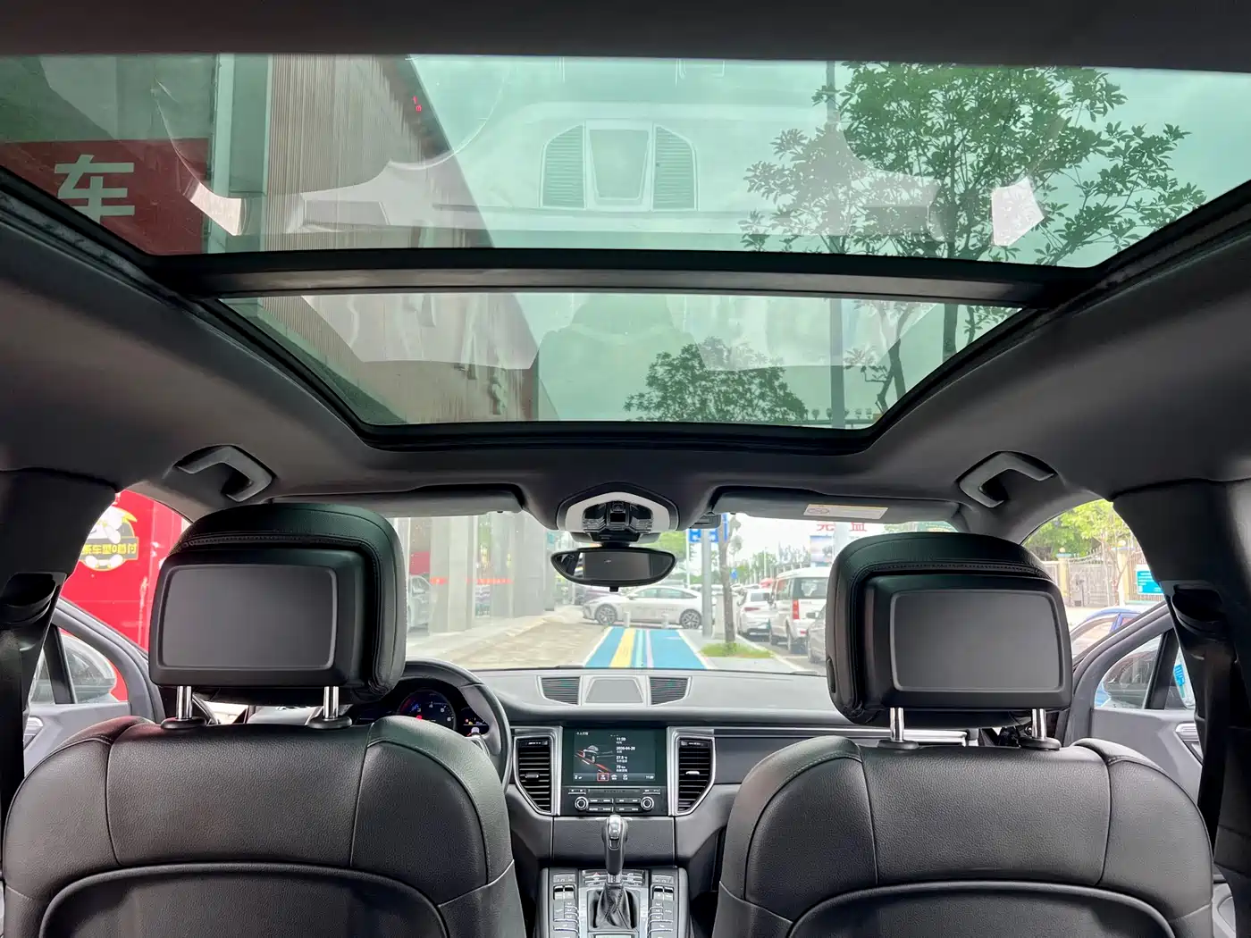 Porsche Macan 2017 Macan 2.0T фото 19