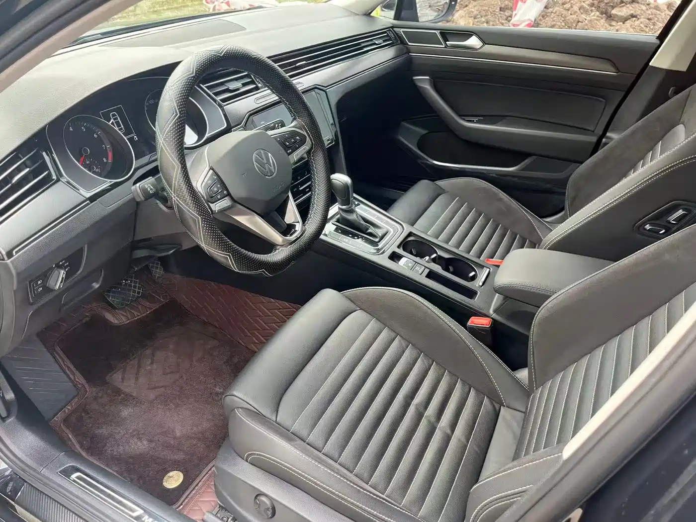 Volkswagen Magotan 2020 330TSI DSG Leading фото 22