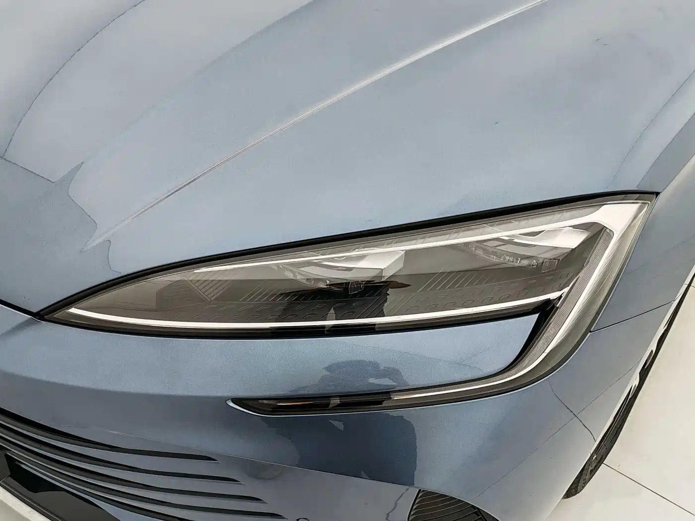 BYD Seal 2024 Glory Edition DM-i 1.5L 121km Luxury фото 20