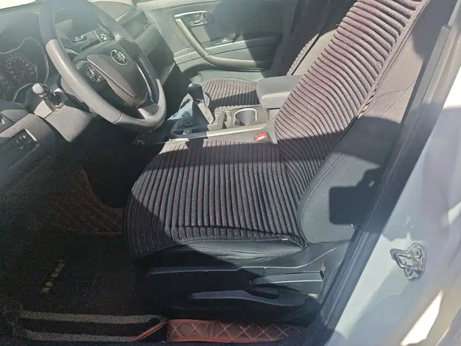 Besturn X80 2016 2017 2.0L Manual Base