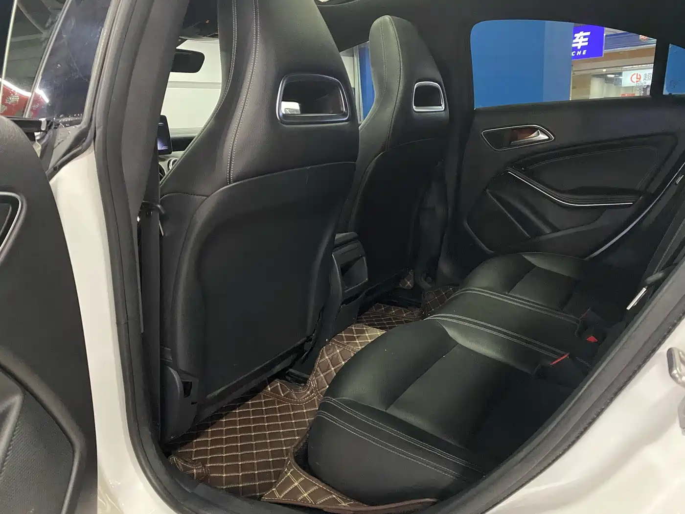 Mercedes-Benz CLA (Import) 2018 2018 CLA 200 Fashion Edition
