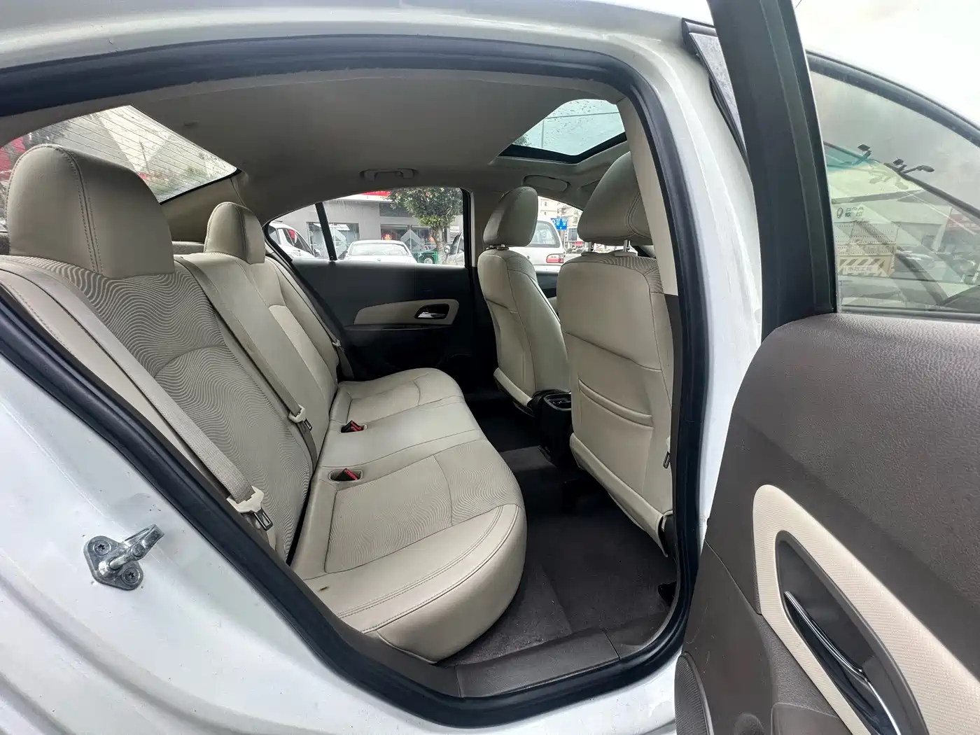 Chevrolet Cruze 2015 1.5L Classic SE AT фото 12