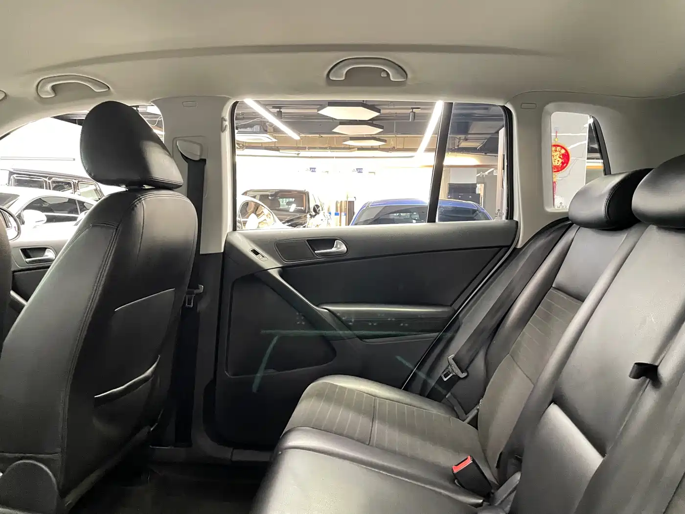 Volkswagen Tiguan 2015 1.8TSI Automatic 2WD Comfortline фото 29