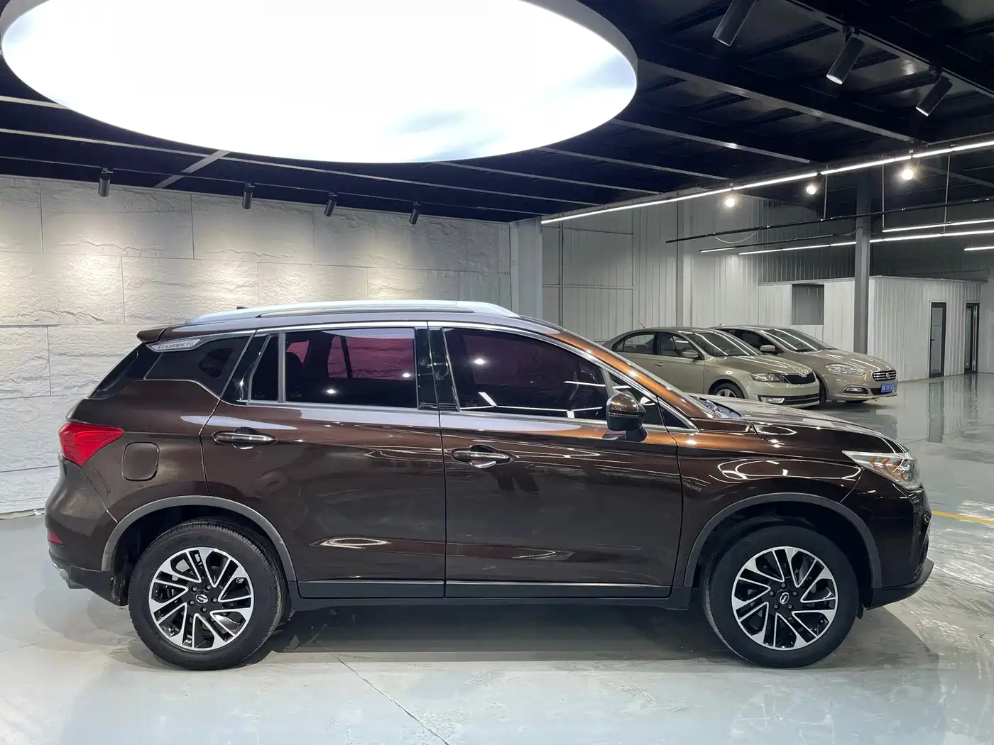 GAC Trumpchi Trumpchi GS4 2015 200T G-DCT Elite Edition фото 4