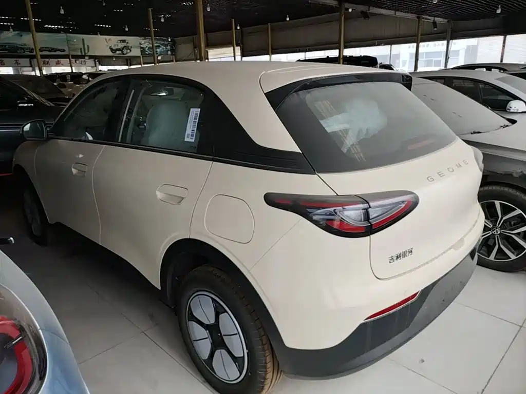 Geely Galaxy Starry Wish 2026 Edition 310km Youth Version фото 5