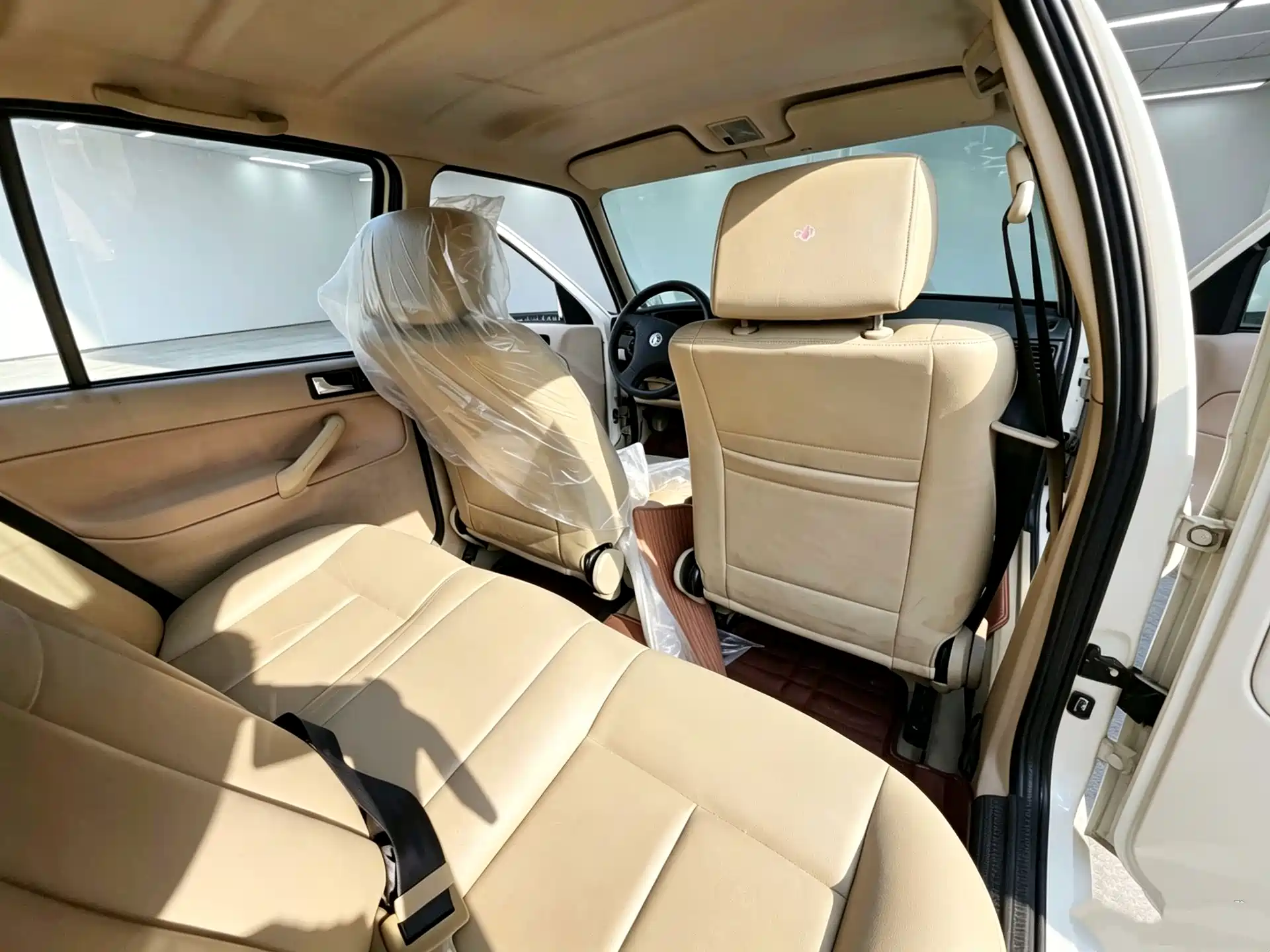 صورة 6 - Volkswagen Jetta
