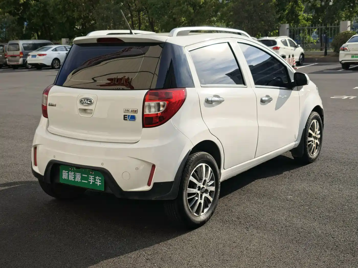 JAC Motors JAC iEV6E 2018 2018 Model Sport iEV6E Luxury Smart