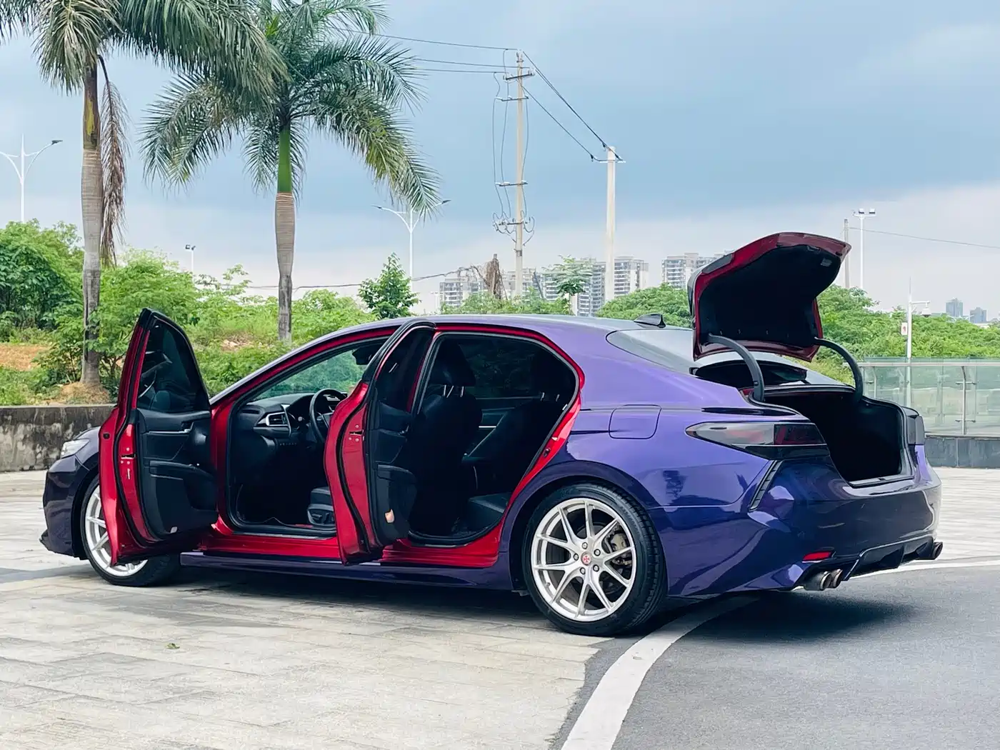 Toyota Camry 2018 2.5S Trend Edition фото 9